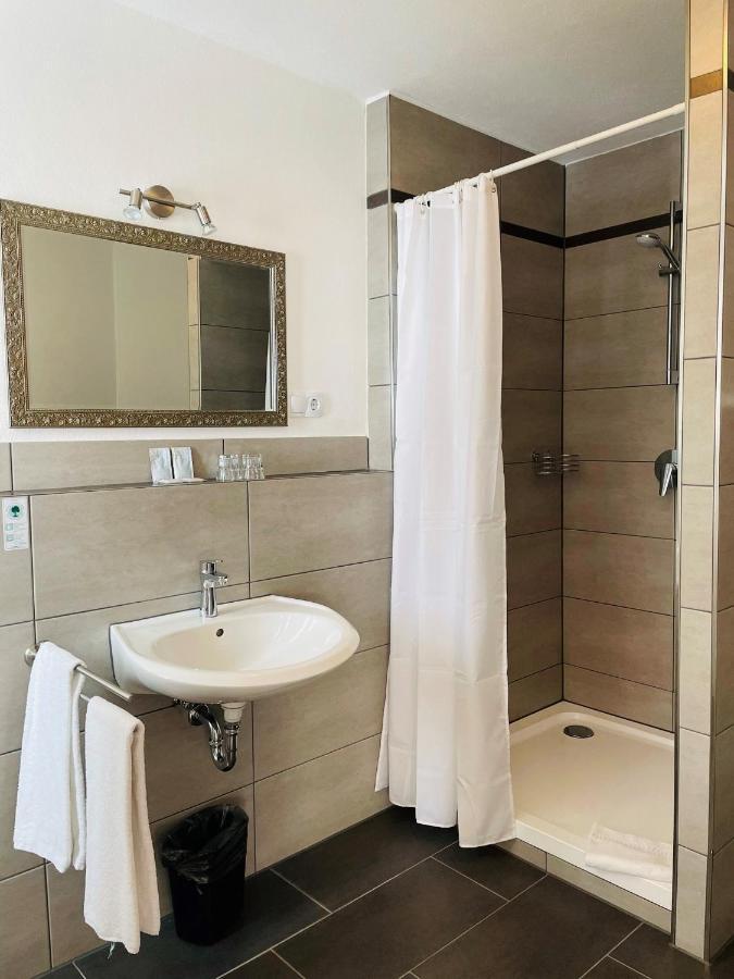 Hotel Garni Kern Halfing Kültér fotó