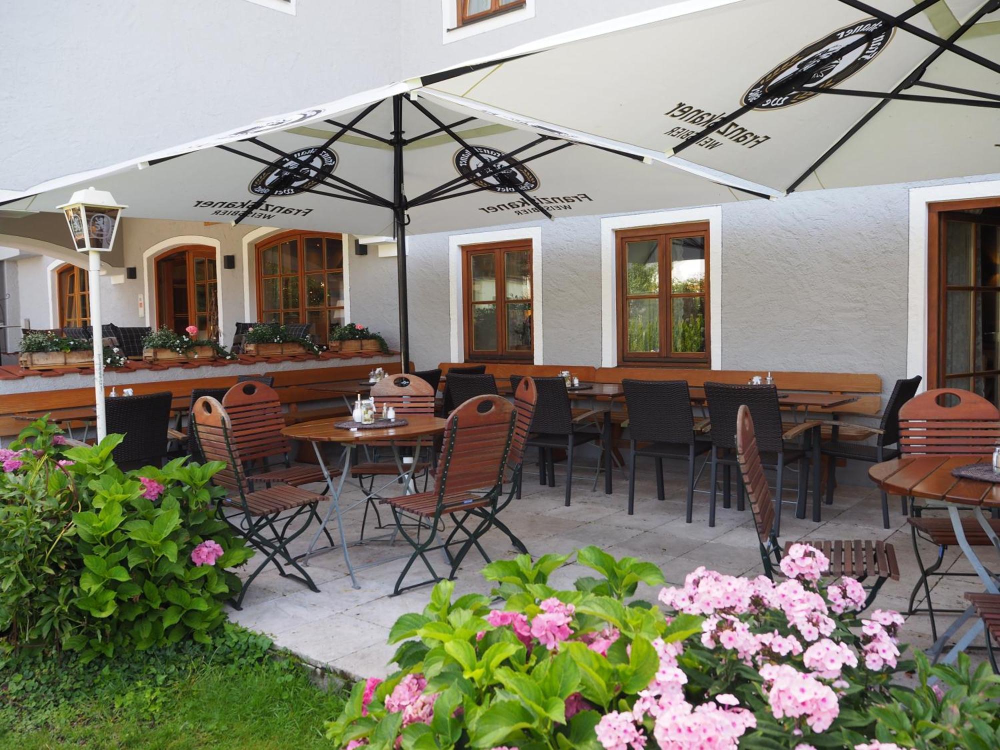 Hotel Garni Kern Halfing Kültér fotó
